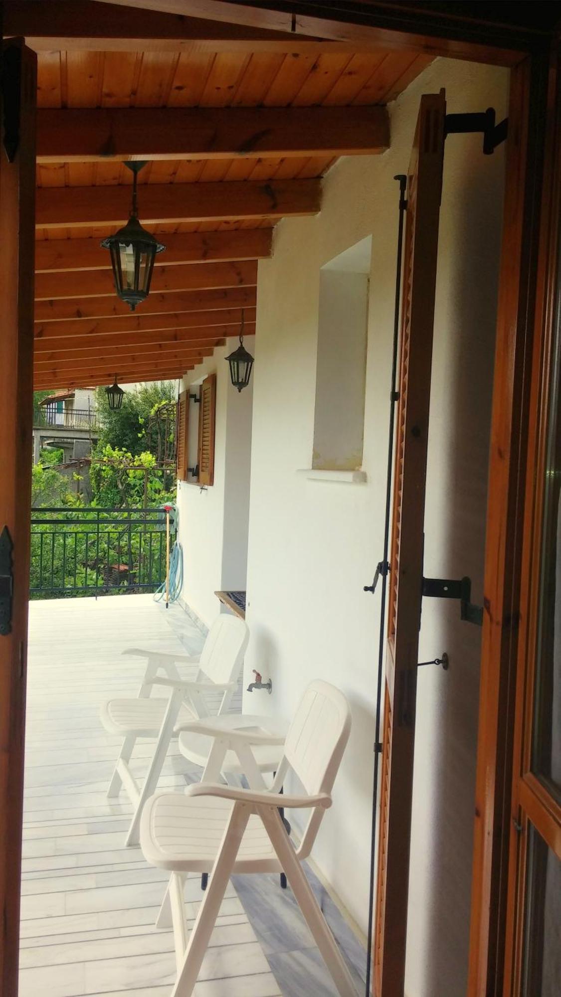 Dafni Apartments Kastri  Exterior photo