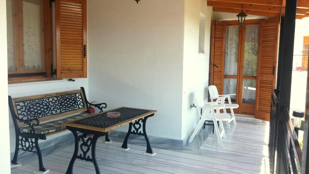 Dafni Apartments Kastri  Exterior photo